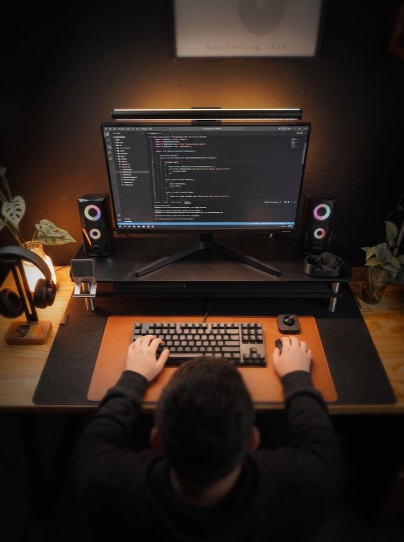 Striva lights the desk, screen stays glare-free